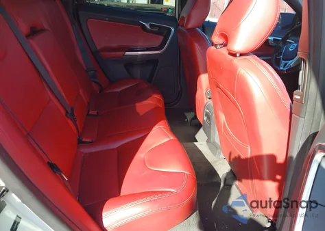 2013 Volvo Xc60 T6 из США, поврежденный, VIN YV4902DZ2D2403979